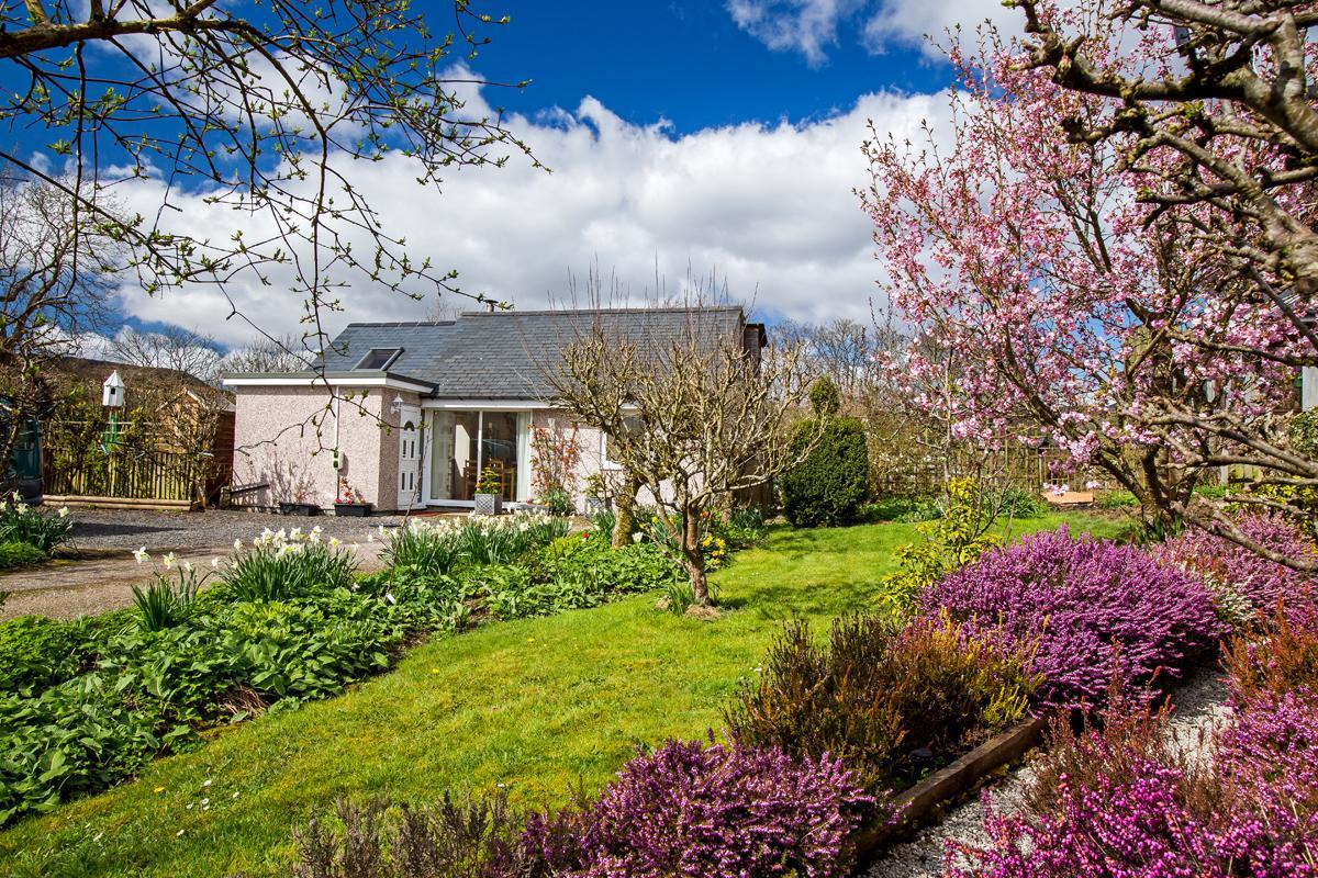 Ty'R Afon - River Cottage Bala Bagian luar foto