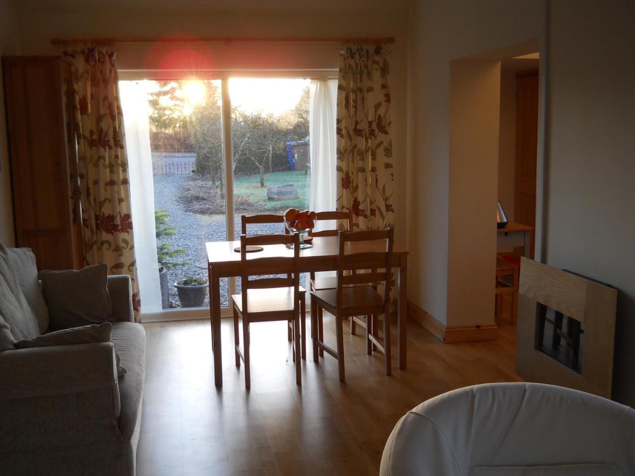 Ty'R Afon - River Cottage Bala Bagian luar foto