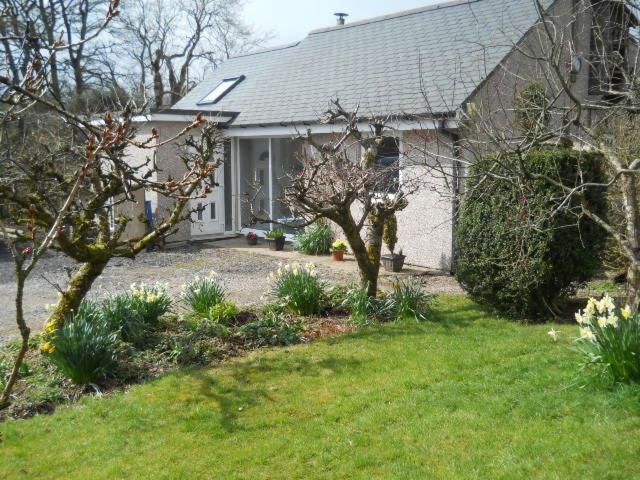 Ty'R Afon - River Cottage Bala Bagian luar foto